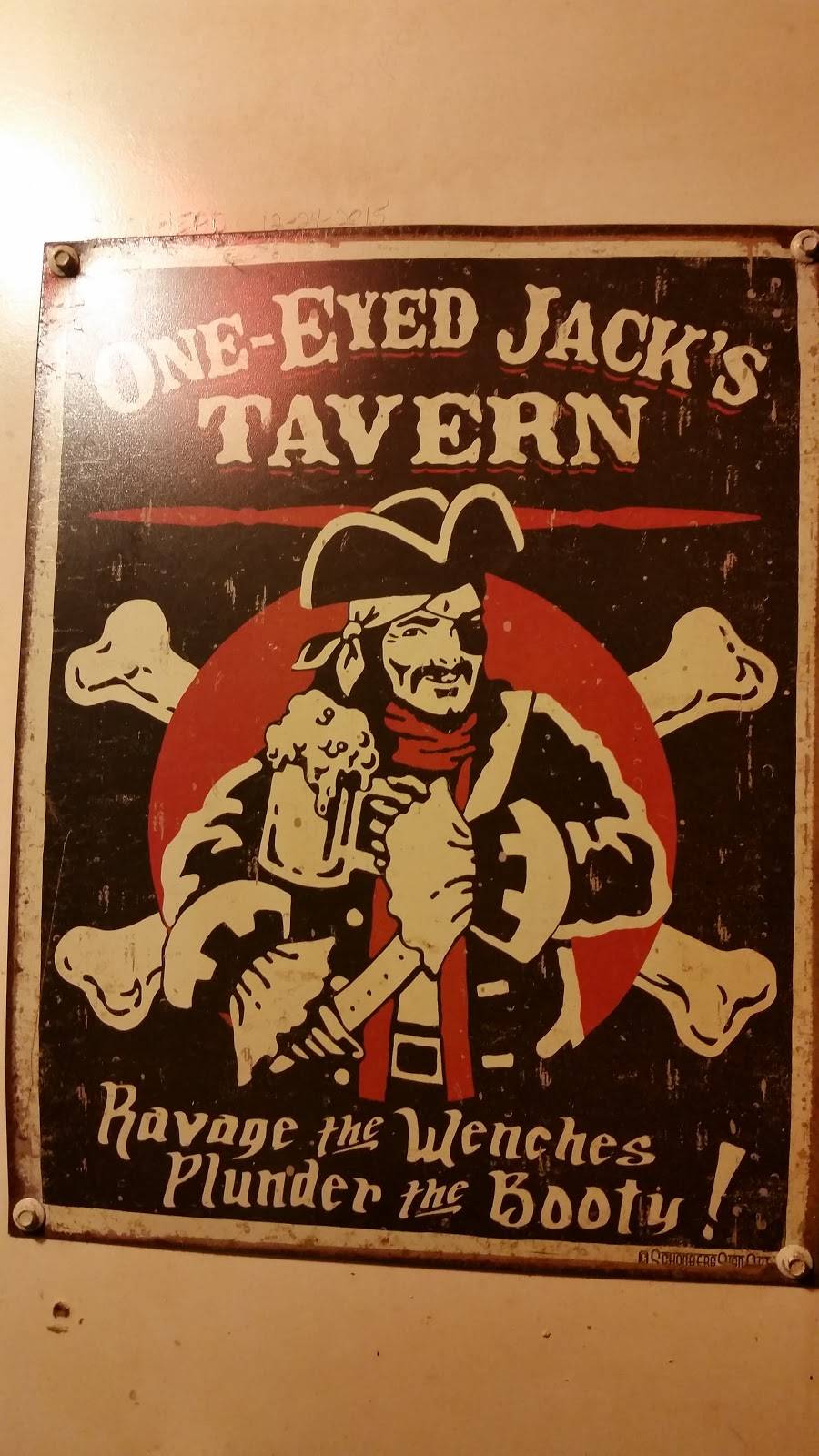 Irrgang’s Maplewood Inn | restaurant | 2046 N Grand Ave, Connersville, IN 47331, USA | 7658259047 OR +1 765-825-9047