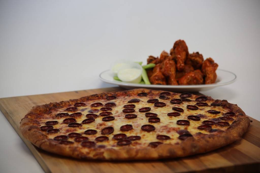 LTs Pizza And Subs | restaurant | 2916, 1311 Union Rd, West Seneca, NY 14224, USA | 7166748202 OR +1 716-674-8202