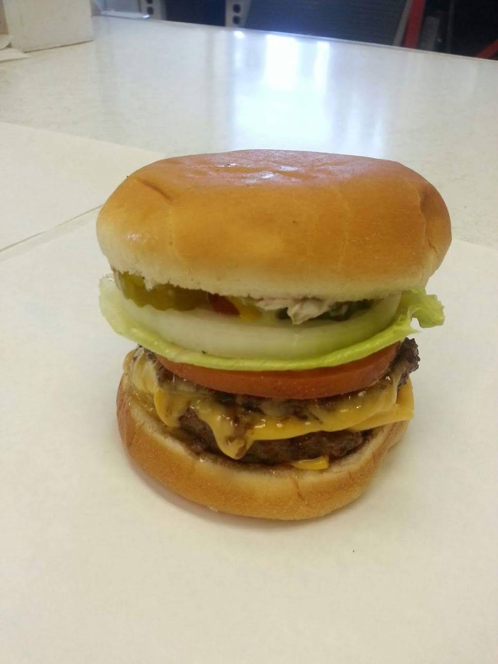 West Lake Drive-In | restaurant | 9138 Portage Rd, Portage, MI 49002, USA | 2693275985 OR +1 269-327-5985