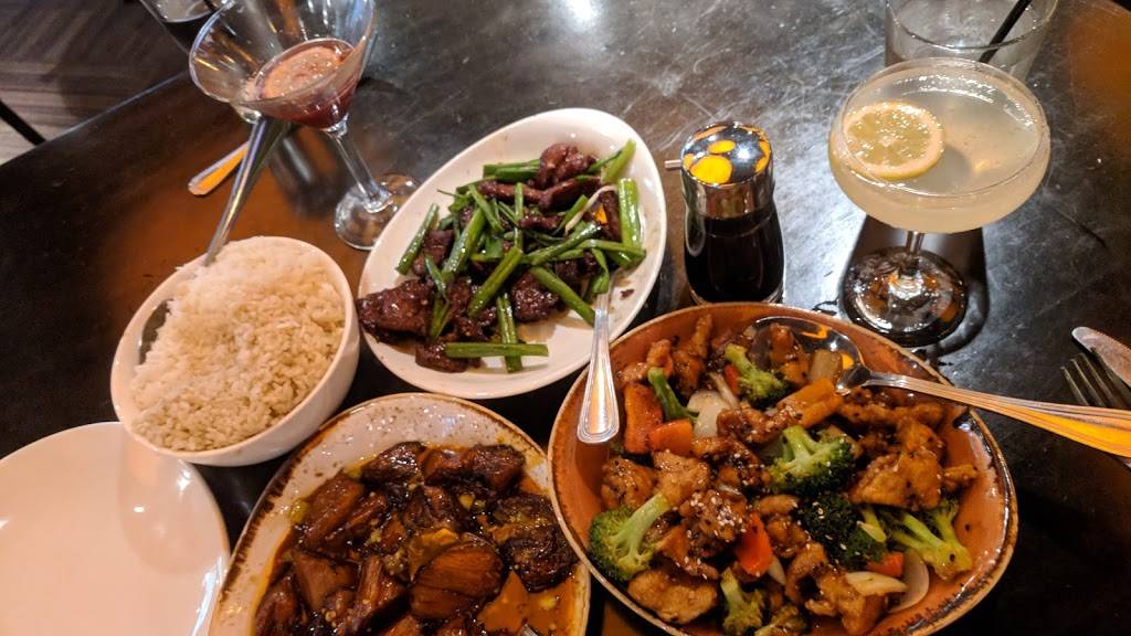 P.F. Changs | meal takeaway | 525 Bellevue Square, Bellevue, WA 98004, USA | 4256373582 OR +1 425-637-3582