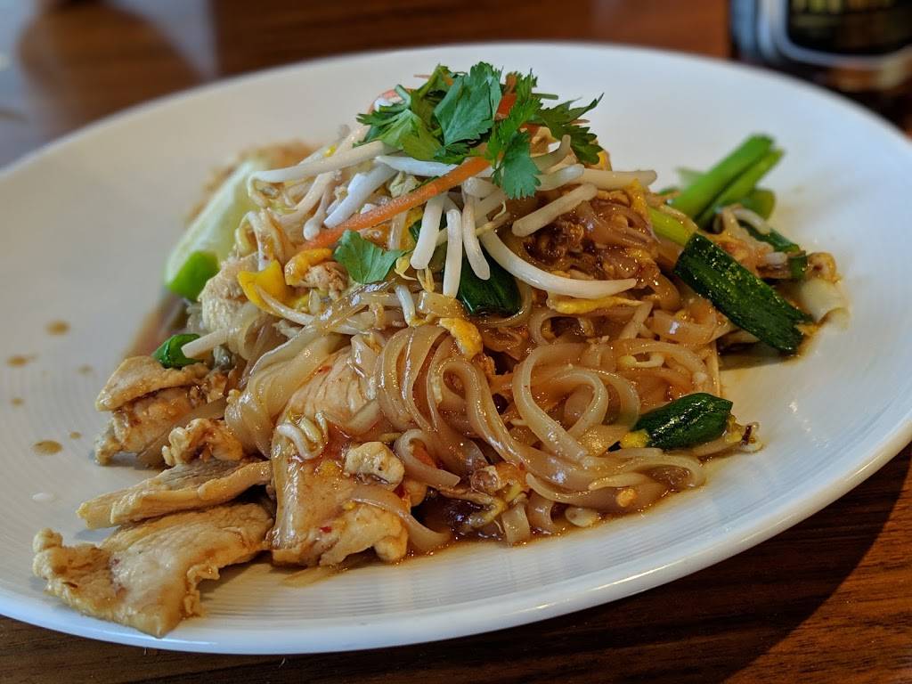 M&M Thai Restaurant | restaurant | 891 E Palmetto Park Rd, Boca Raton, FL 33432, USA | 5618267749 OR +1 561-826-7749