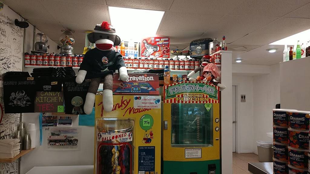 Candy Kitchen | restaurant | 311 Gulf Blvd #4, Indian Rocks Beach, FL 33785, USA | 7272400683 OR +1 727-240-0683