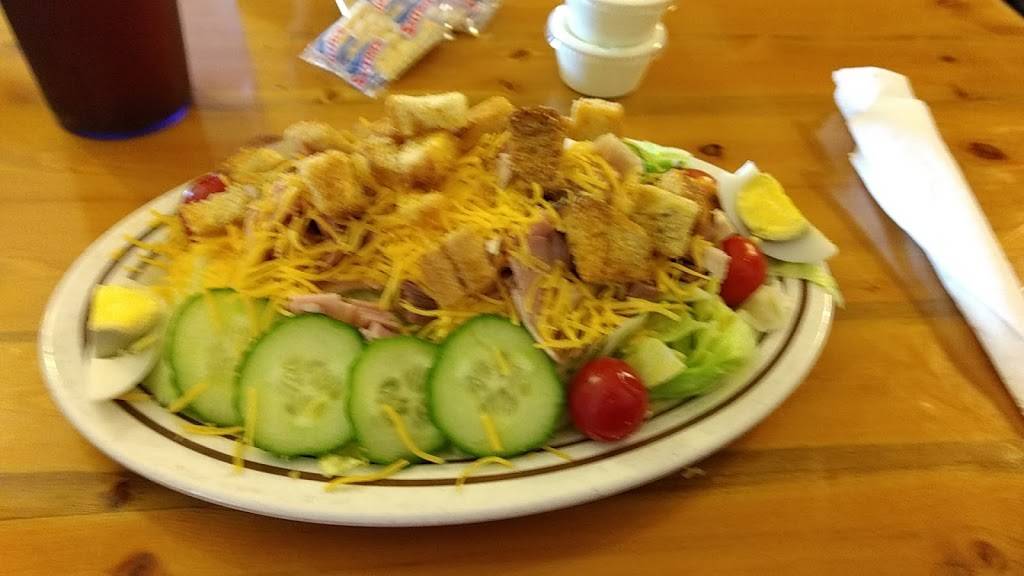 Famous Amos Restaurant | restaurant | 8265 Normandy Blvd, Jacksonville, FL 32221, USA | 9047862244 OR +1 904-786-2244