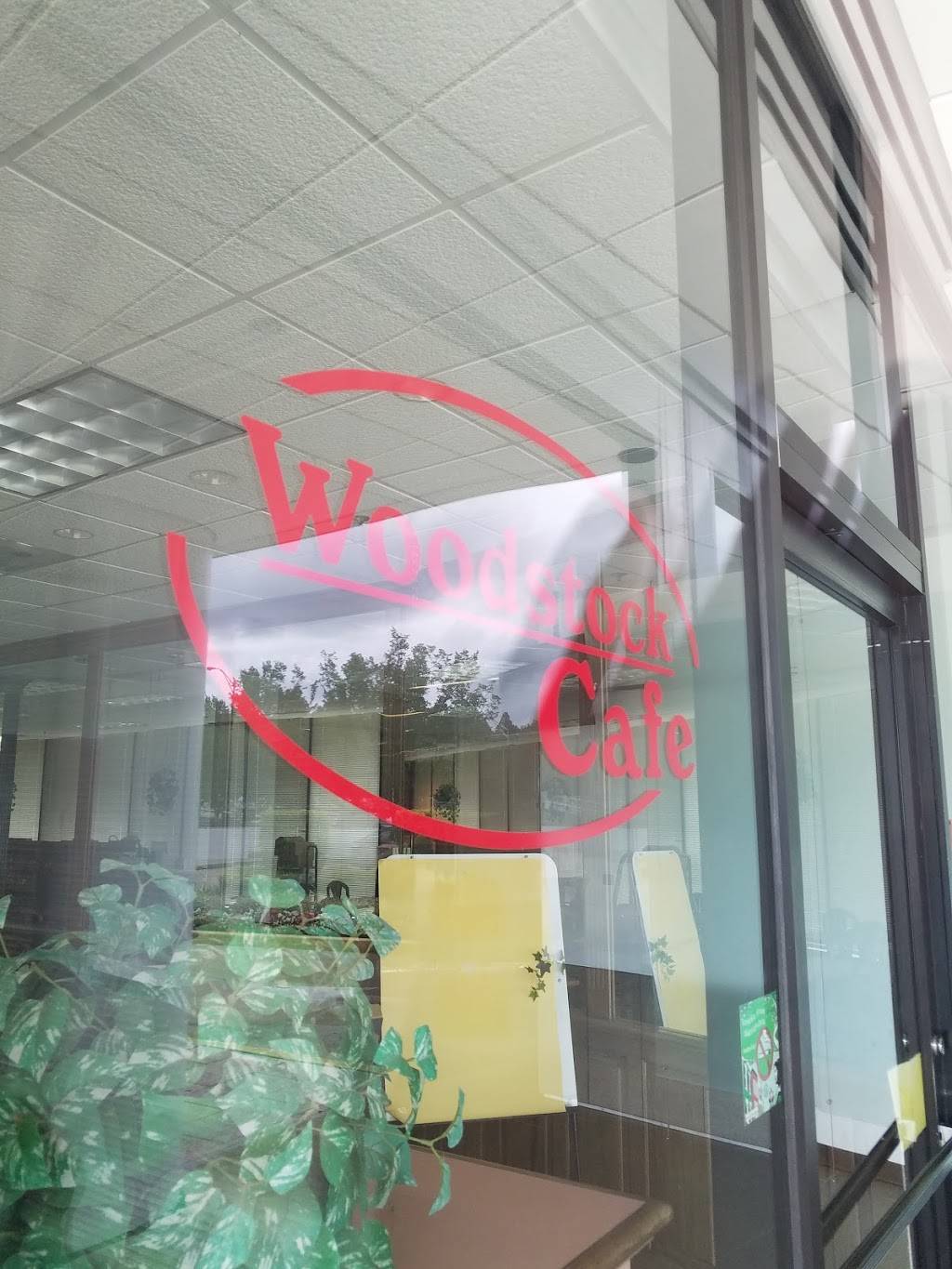 Woodstock Cafe | restaurant | 2800 Shirlington Rd, Arlington, VA 22206, USA | 7038452800 OR +1 703-845-2800