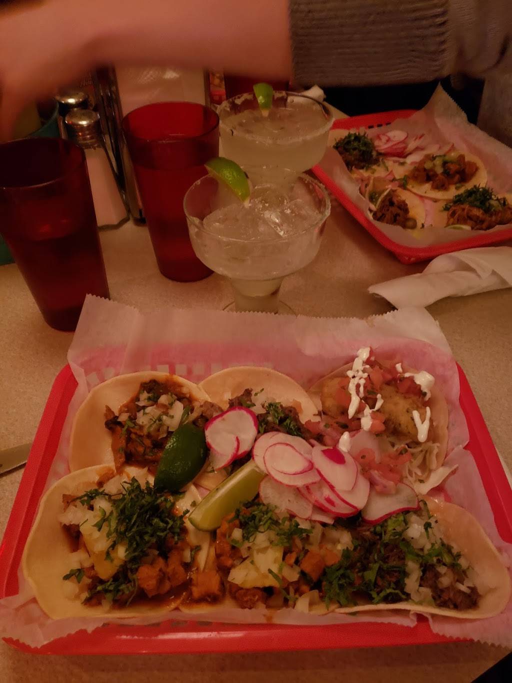 Loco Pez | restaurant | 4631 Baltimore Ave, Philadelphia, PA 19143, USA | 2157969890 OR +1 215-796-9890