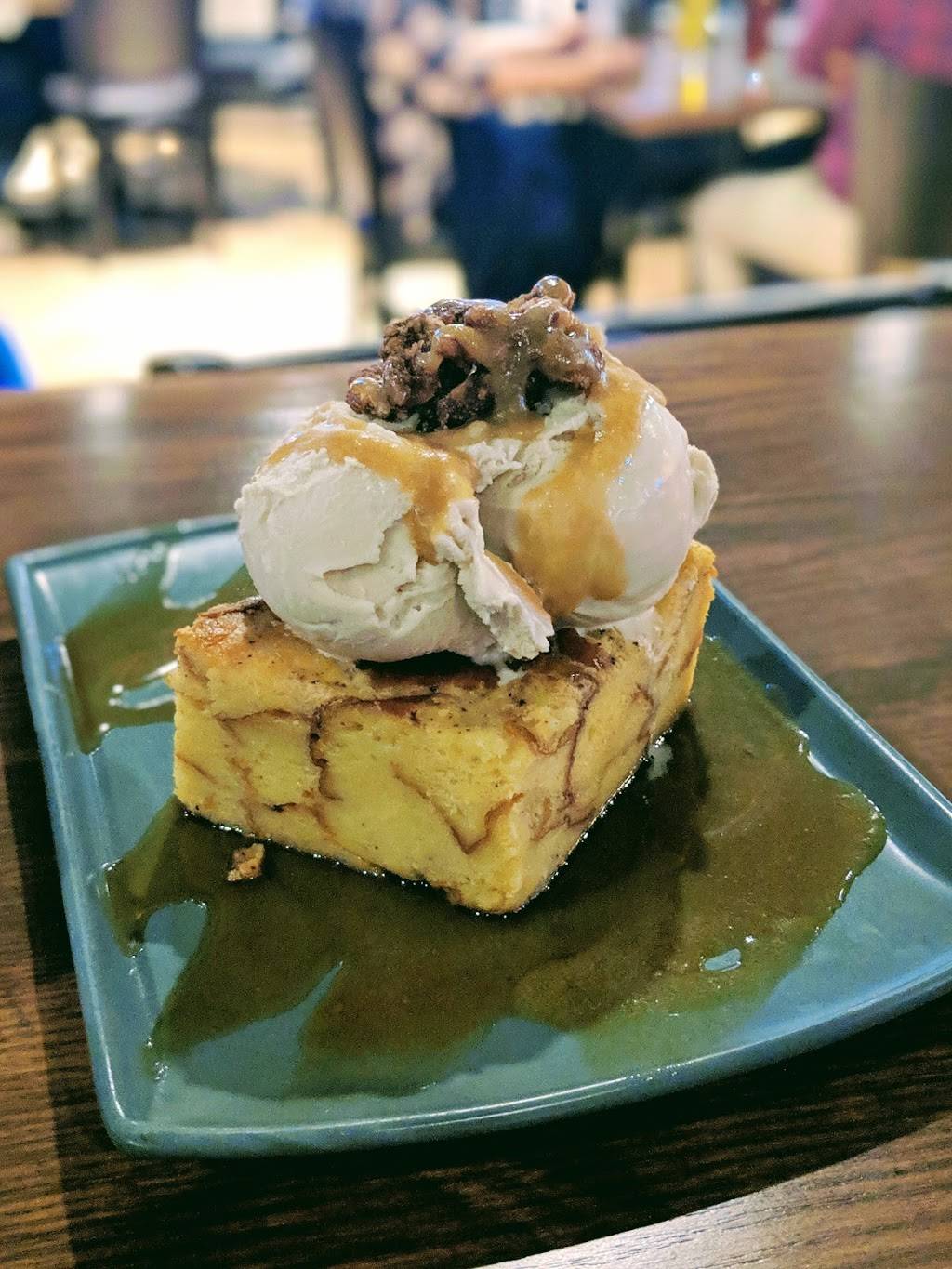 The Halford | restaurant | 1494 Halford Ave, Santa Clara, CA 95051, USA | 4082431290 OR +1 408-243-1290