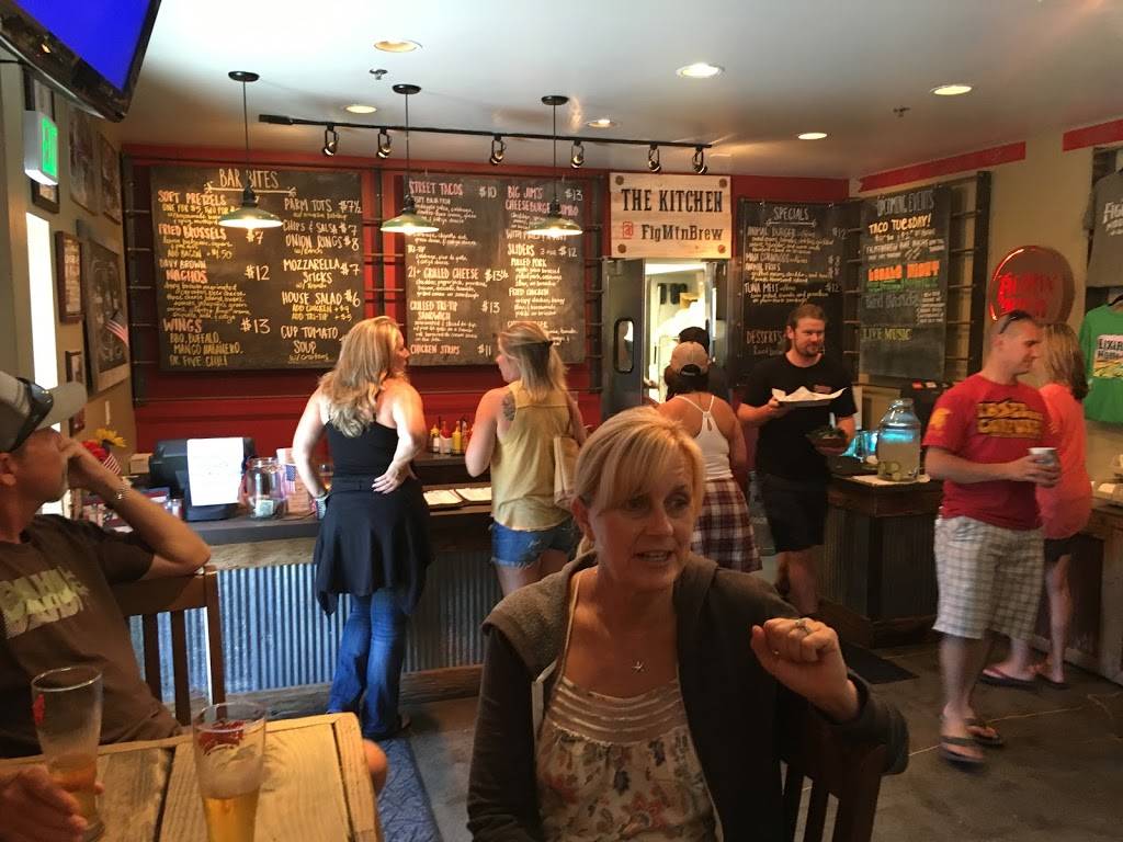 Figueroa Mountain Brewing Co. Buellton | restaurant | 45 Industrial Way, Buellton, CA 93427, USA | 8053509435 OR +1 805-350-9435