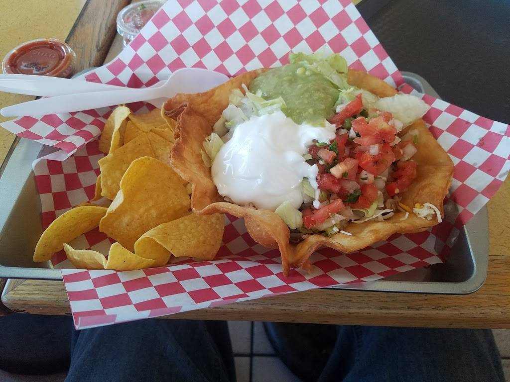 El Faro Mexican Foods | restaurant | 2280 Monument Blvd, Concord, CA 94520, USA | 9258270976 OR +1 925-827-0976