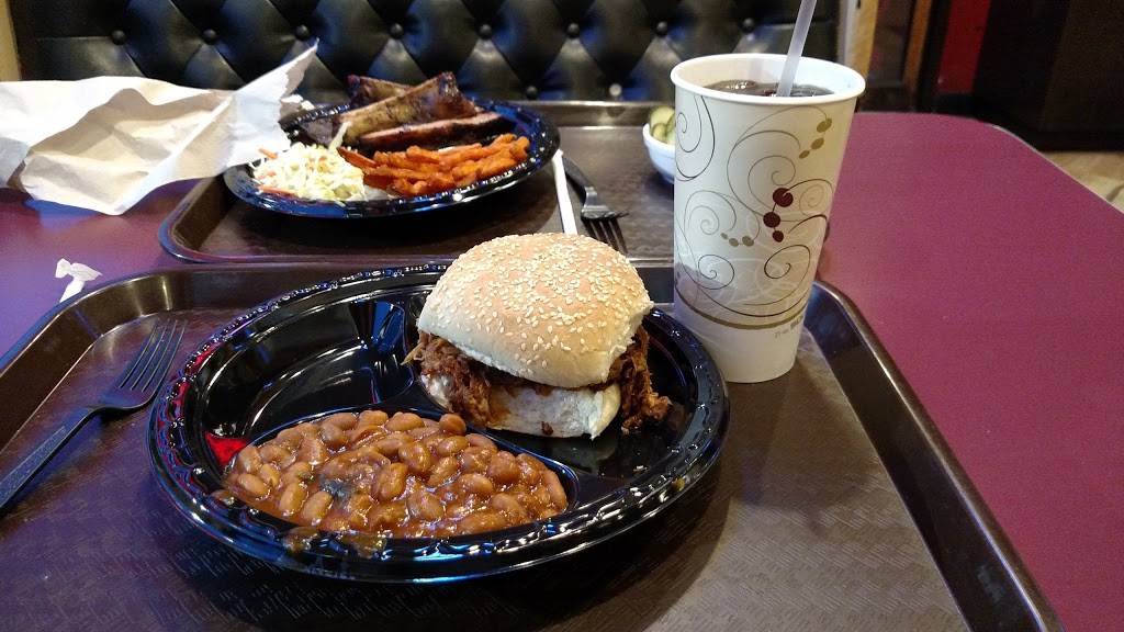Tennessees Real Bbq | restaurant | 341 Cochituate Rd, Framingham, MA 01701, USA | 5086267140 OR +1 508-626-7140