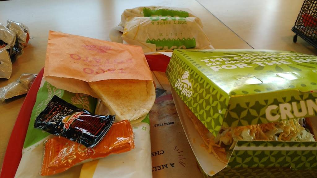 Del Taco | meal takeaway | 5975 S Eastern Ave, Las Vegas, NV 89119, USA | 7025970972 OR +1 702-597-0972