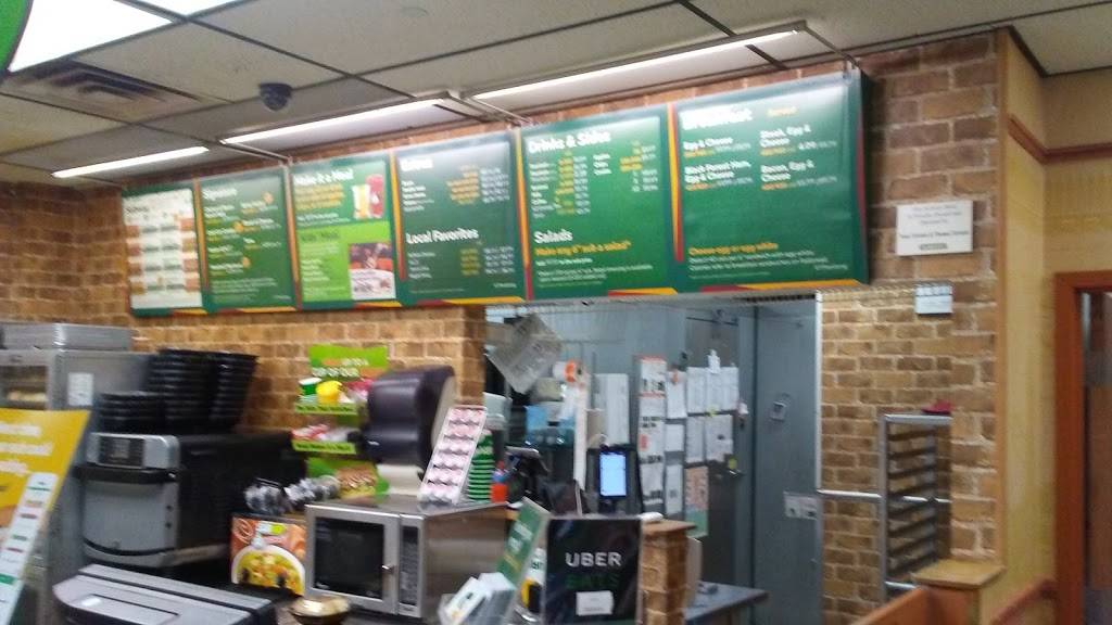 Subway | restaurant | 720 University Ave, Syracuse, NY 13210, USA | 3154700910 OR +1 315-470-0910