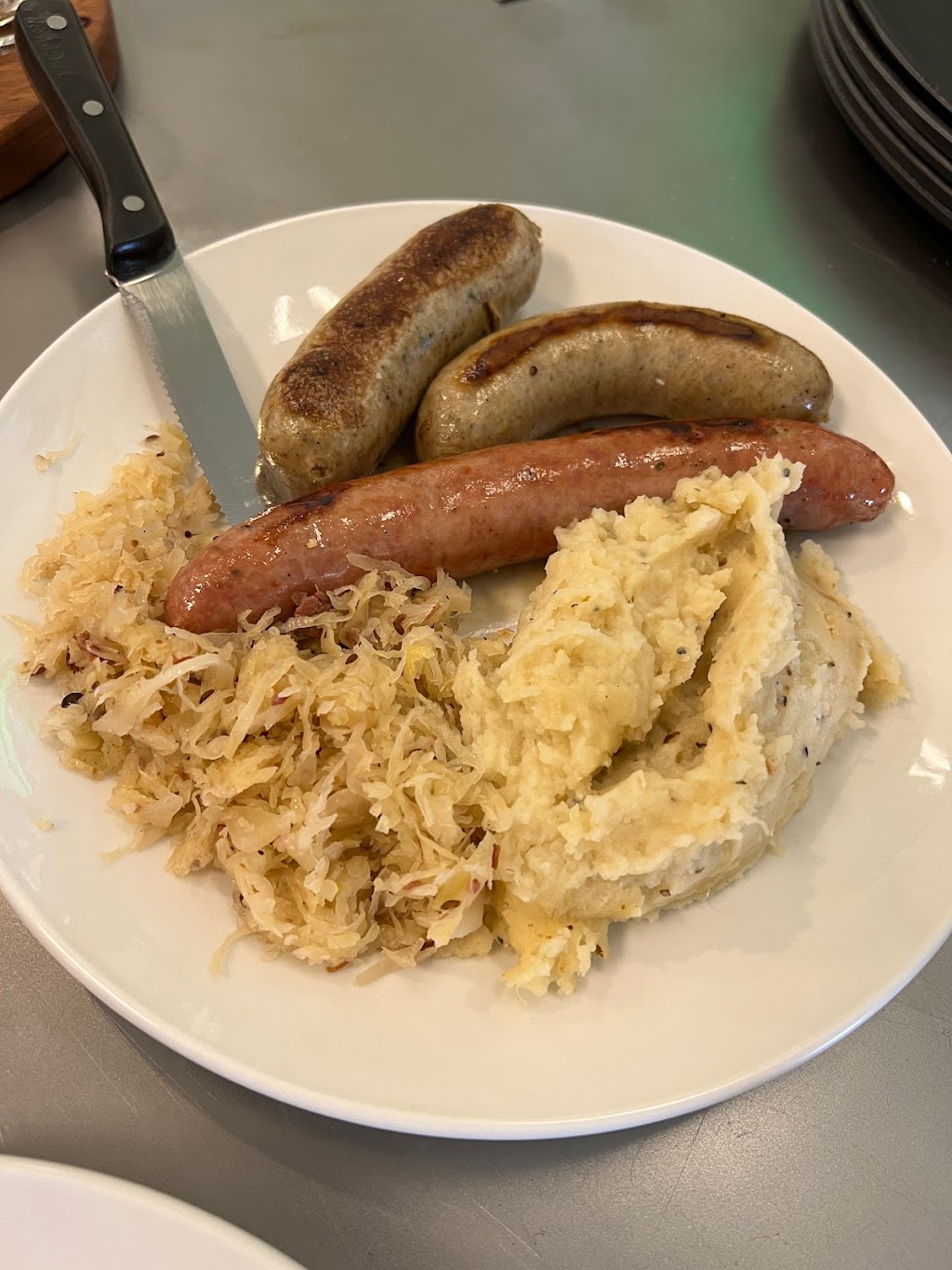 Schlafly Highland Square | restaurant | 907 Main St, Highland, IL 62249, USA | 3142412337 OR +1 314-241-2337