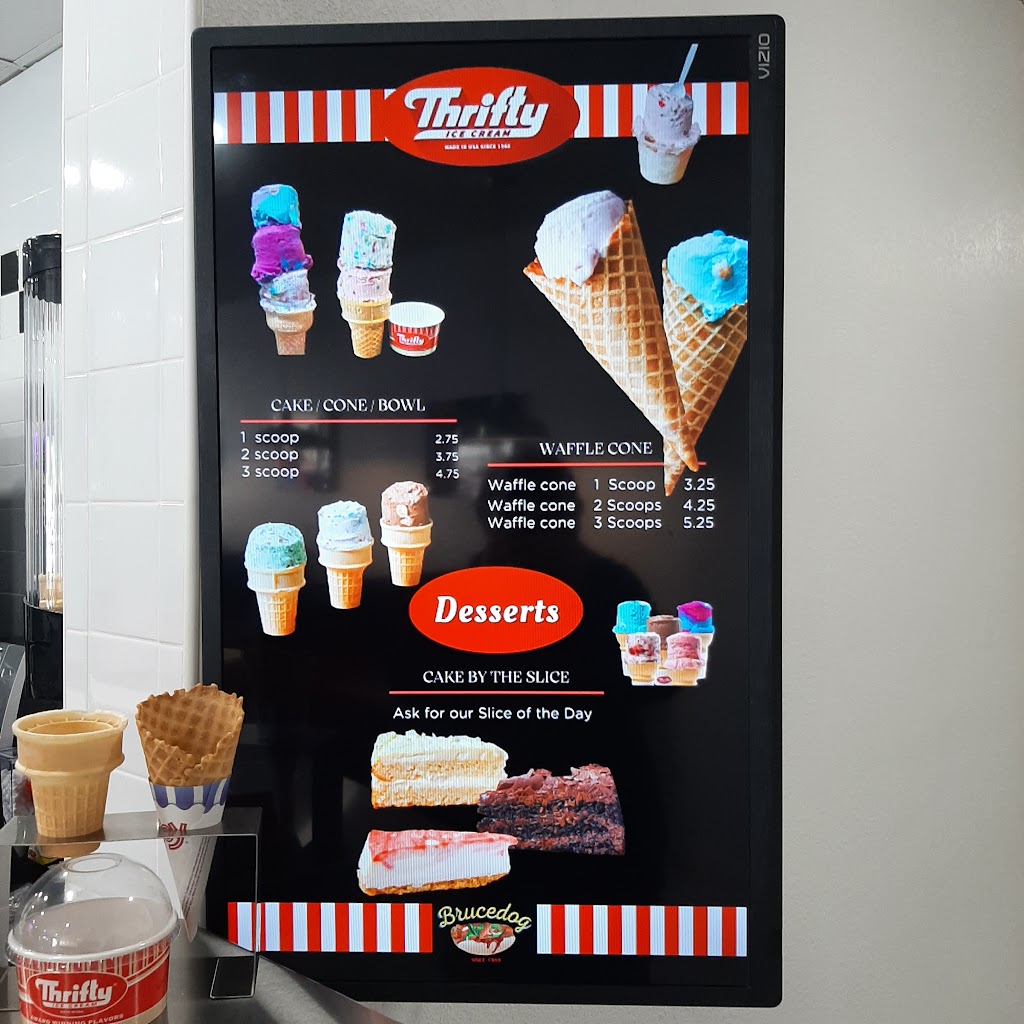 Bruce Dog llc | restaurant | 5975 W Western Way Cir #109, Tucson, AZ 85713, USA | 5203031000 OR +1 520-303-1000