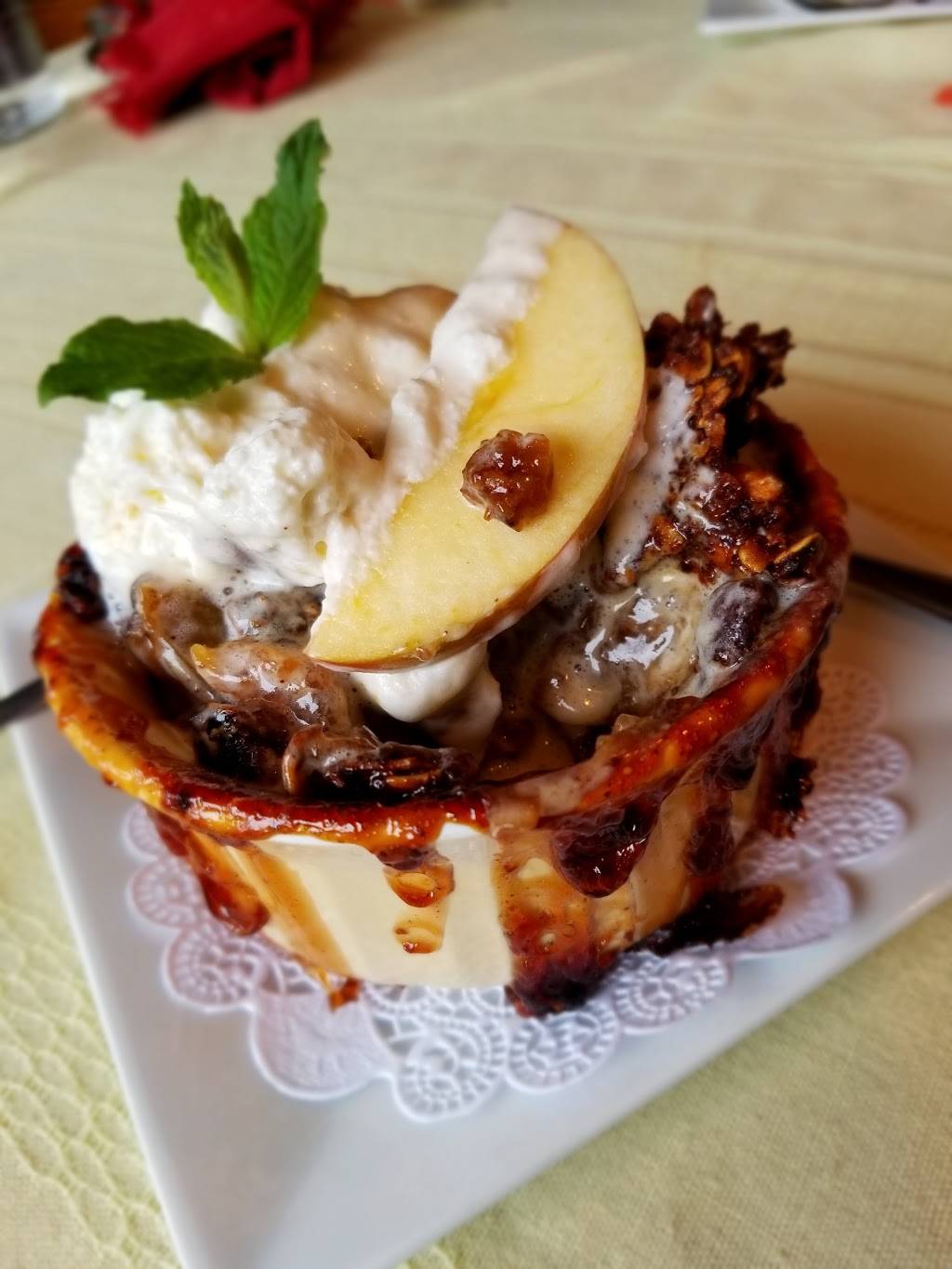 The Fat Radish | restaurant | 200 Rittenhouse Ave, Bayfield, WI 54814, USA | 7157799700 OR +1 715-779-9700