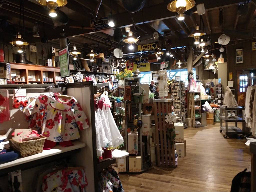 Cracker Barrel Old Country Store | restaurant | 6940 Sunset Strip Ave NW, North Canton, OH 44720, USA | 3309661144 OR +1 330-966-1144