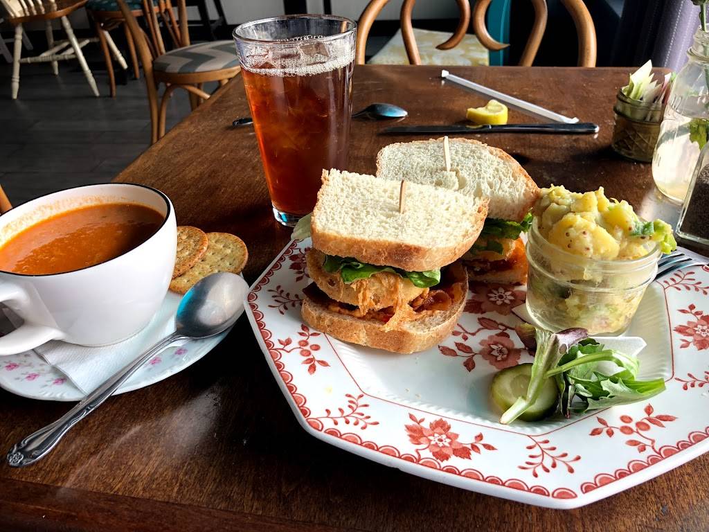 Lulabelles Cafe | restaurant | 2012 Staples Mill Rd, Richmond, VA 23230, USA | 8046583617 OR +1 804-658-3617