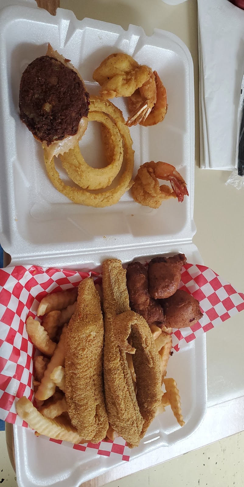 Jug Heads Fish Fry | restaurant | 217 John R Junkin Dr, Natchez, MS 39120, USA | 6014458999 OR +1 601-445-8999