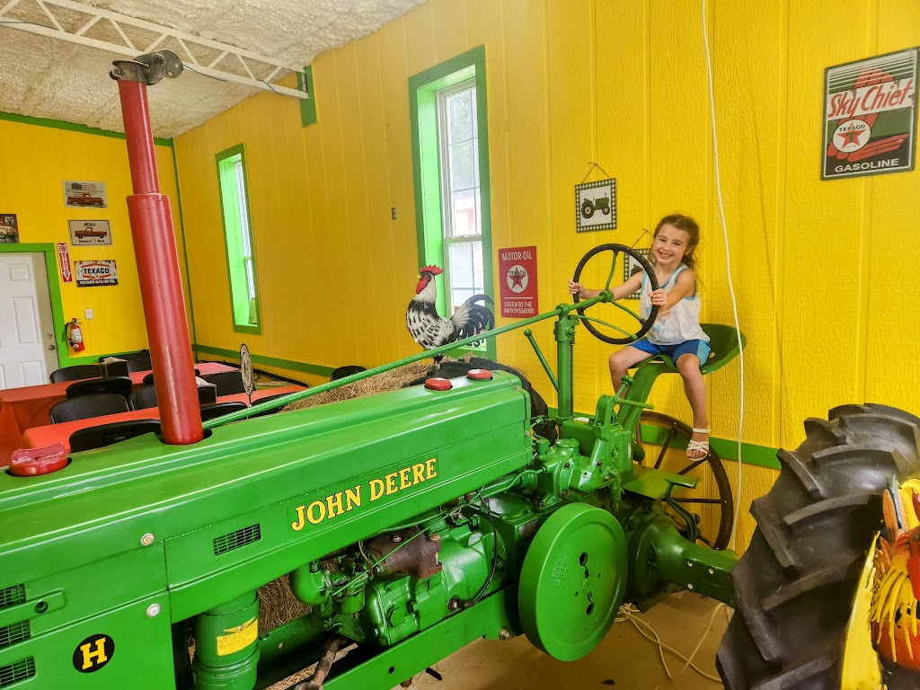 Swamp Barn | restaurant | 6519 Dog Track Rd, Ebro, FL 32437, USA | 8503810007 OR +1 850-381-0007