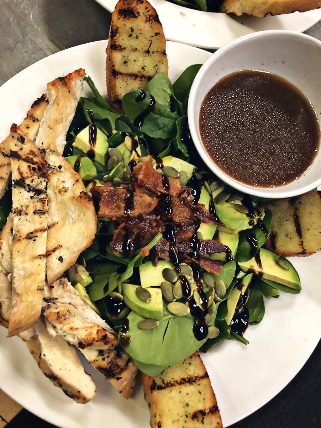 Postcard Restaurant & Bar | restaurant | 5825 Dixie Rd, Mississauga, ON L4W 4V7, Canada | 9056708180 OR +1 905-670-8180