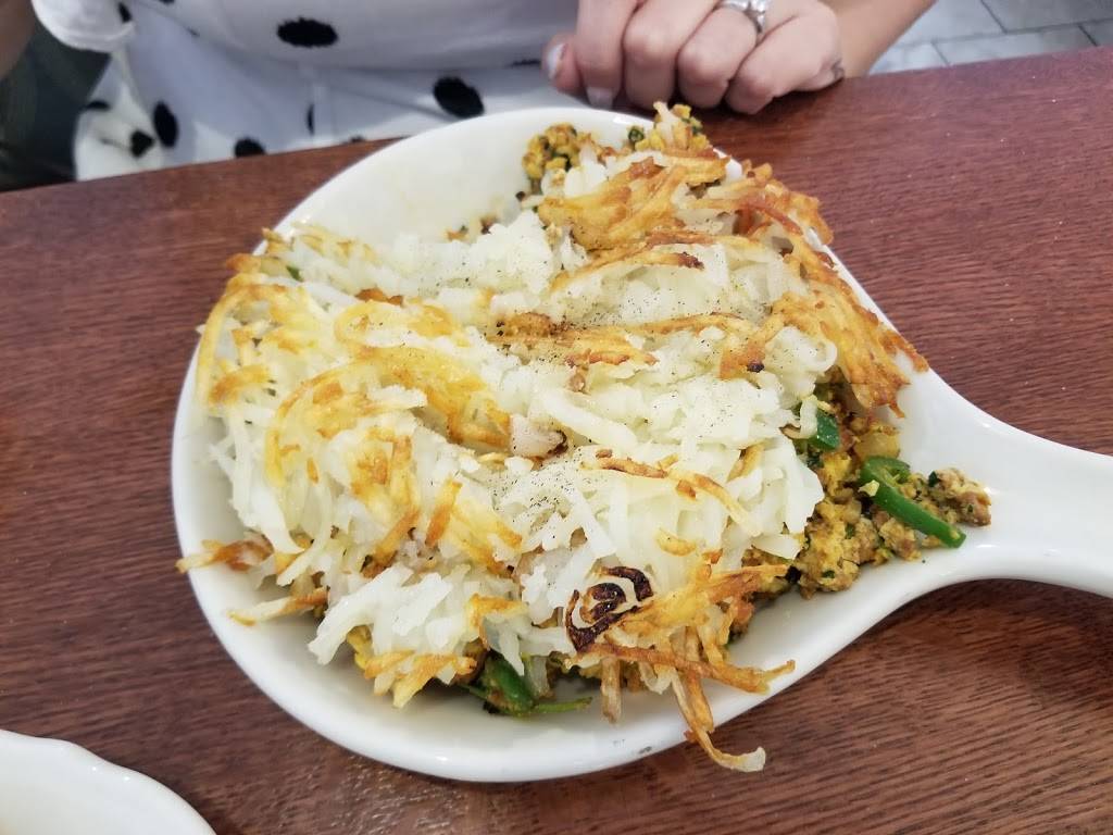 Richard Walkers Pancake House | restaurant | 1300 N Roselle Rd, Schaumburg, IL 60195, USA | 8478821100 OR +1 847-882-1100