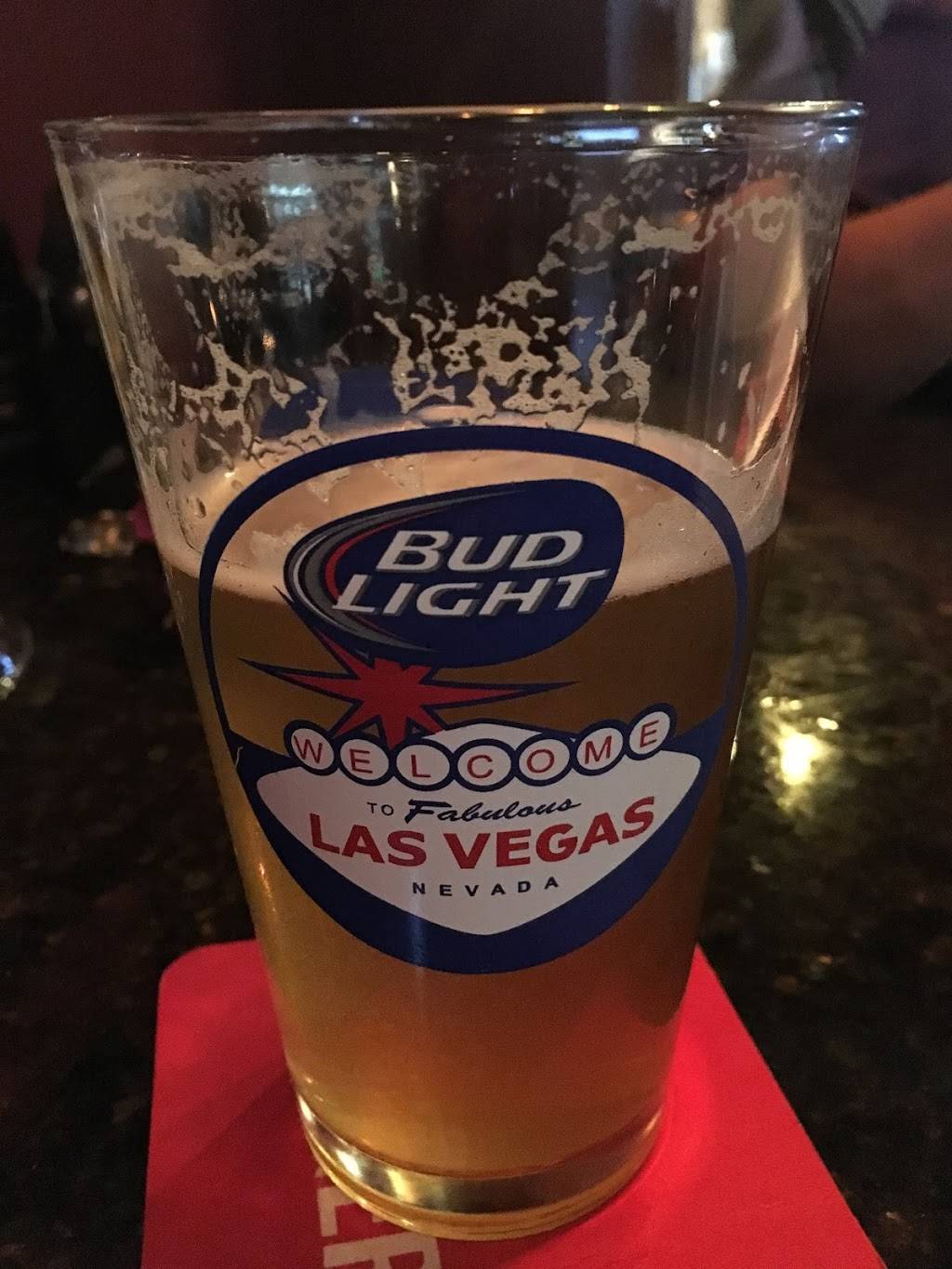 The Great American Pub | restaurant | 4145 S Grand Canyon Dr, Las Vegas, NV 89147, USA | 7022208427 OR +1 702-220-8427