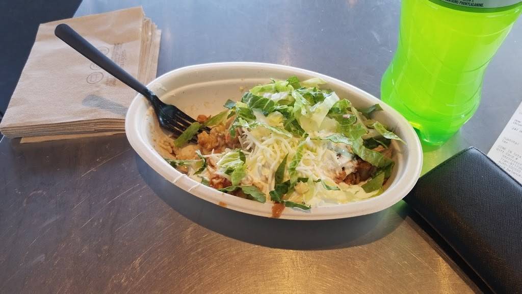 Chipotle Mexican Grill | restaurant | 2701 39th Ave NE Ste E128, Minneapolis, MN 55421, USA | 6127895000 OR +1 612-789-5000