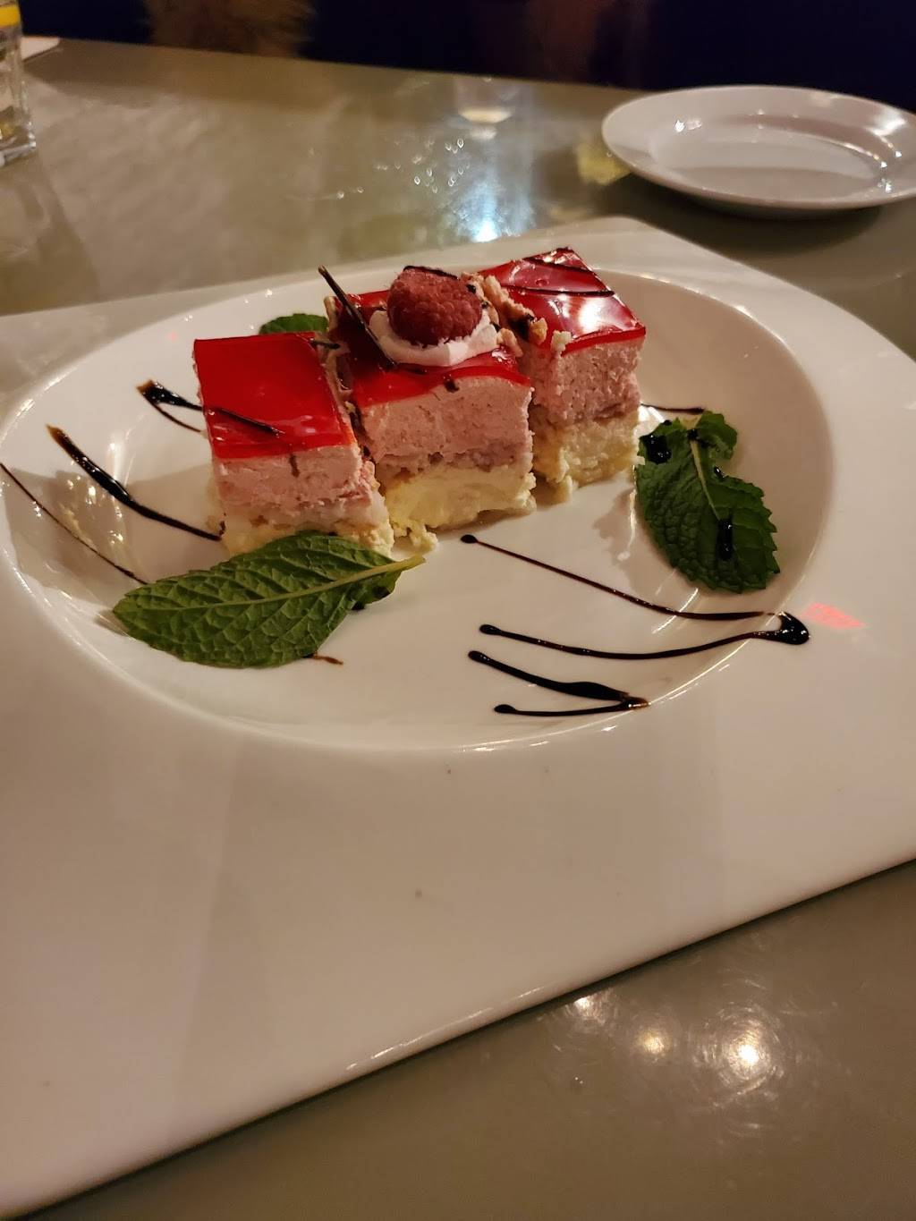 Kaskade | restaurant | 123 Greenpoint Ave, Brooklyn, NY 11222, USA | 3475990039 OR +1 347-599-0039