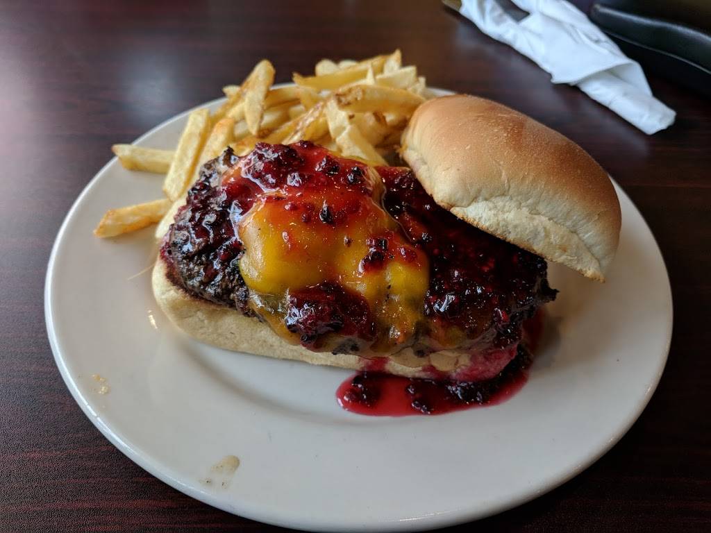 Dougs Diner: THORNTON | restaurant | 4243 E 136th Ave #6918, Thornton, CO 80602, USA | 3039209249 OR +1 303-920-9249