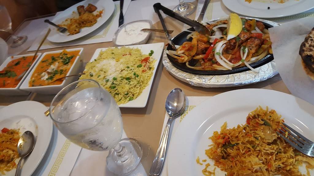 New Taj Palace Indian Restaurant | restaurant | 3805 Ming Ave, Bakersfield, CA 93309, USA | 6618347737 OR +1 661-834-7737