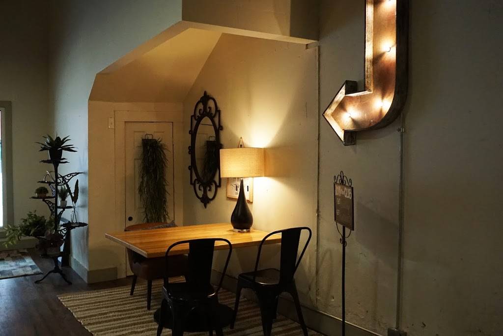 Downtown Nutrition | restaurant | 122 E Choctaw Ave, McAlester, OK 74501, USA | 9189165678 OR +1 918-916-5678