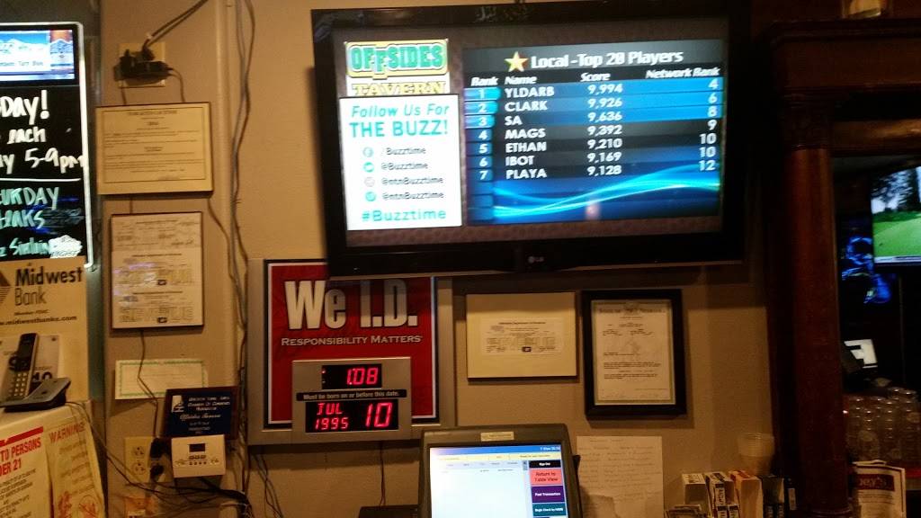 Offsides Tavern | restaurant | 728 N Lincoln Ave, York, NE 68467, USA | 4023629912 OR +1 402-362-9912