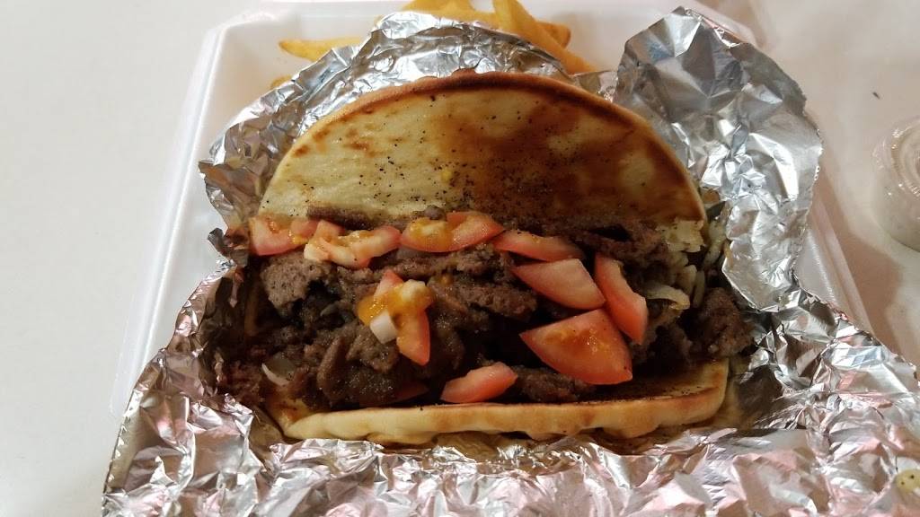 Pizza & Gyro Spot | meal delivery | 332 E St Charles Rd, Villa Park, IL 60181, USA | 6309939100 OR +1 630-993-9100