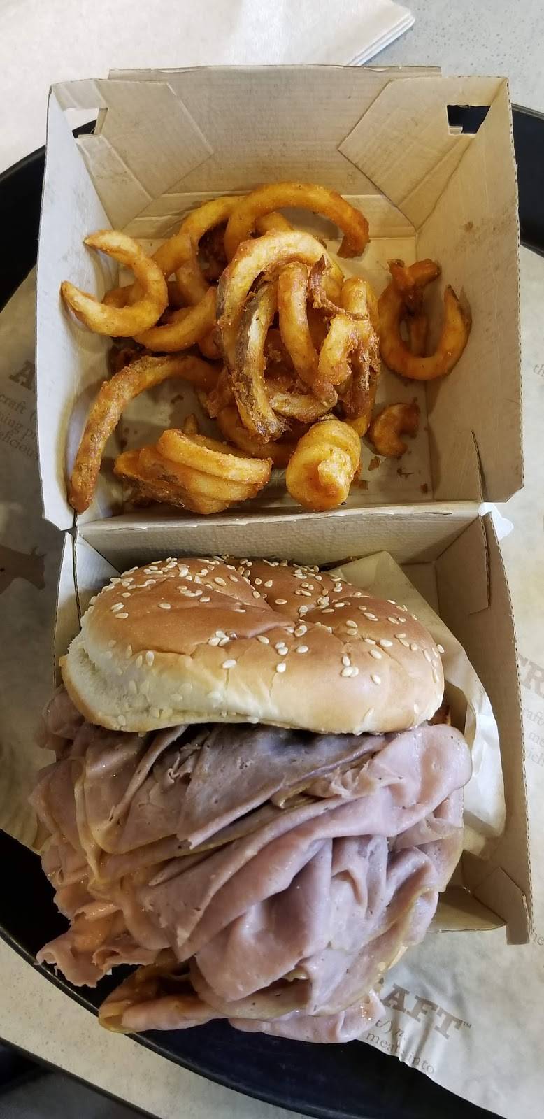Arbys | restaurant | 726 E Broadway Ave, Medford, WI 54451, USA | 7157484031 OR +1 715-748-4031