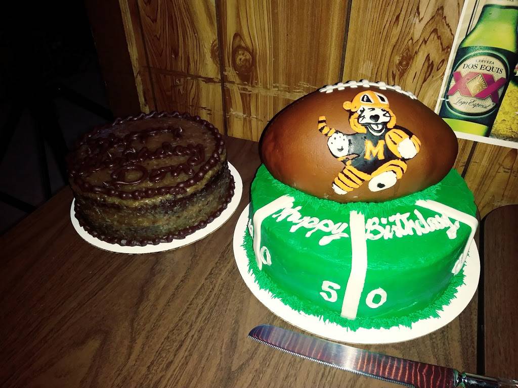 Whiteys Tavern | restaurant | 4243 Erie Ave SW, Navarre, OH 44662, USA | 3308792444 OR +1 330-879-2444