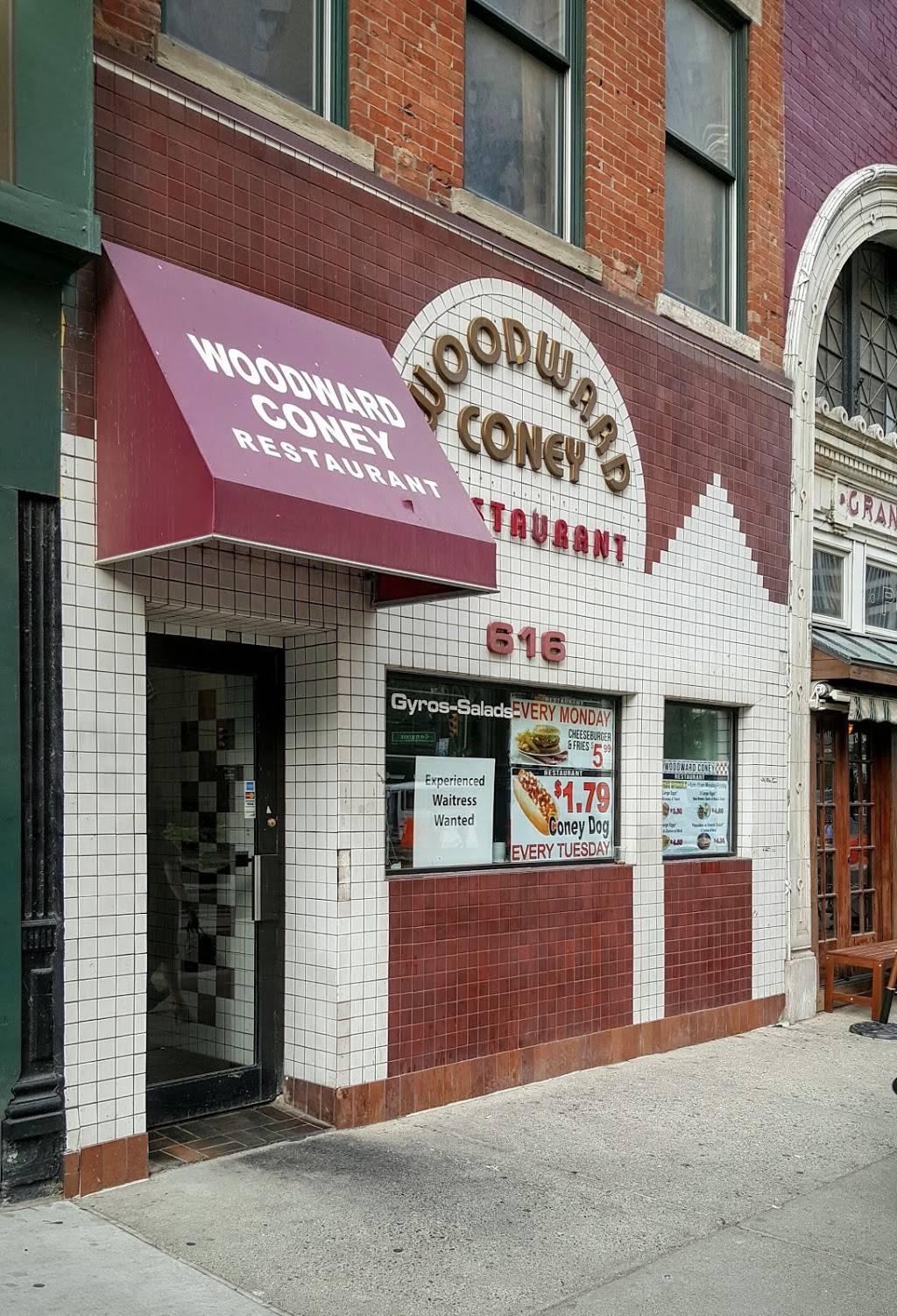 Woodward Coney Island | restaurant | 616 Woodward Ave, Detroit, MI 48226, USA | 3139619900 OR +1 313-961-9900