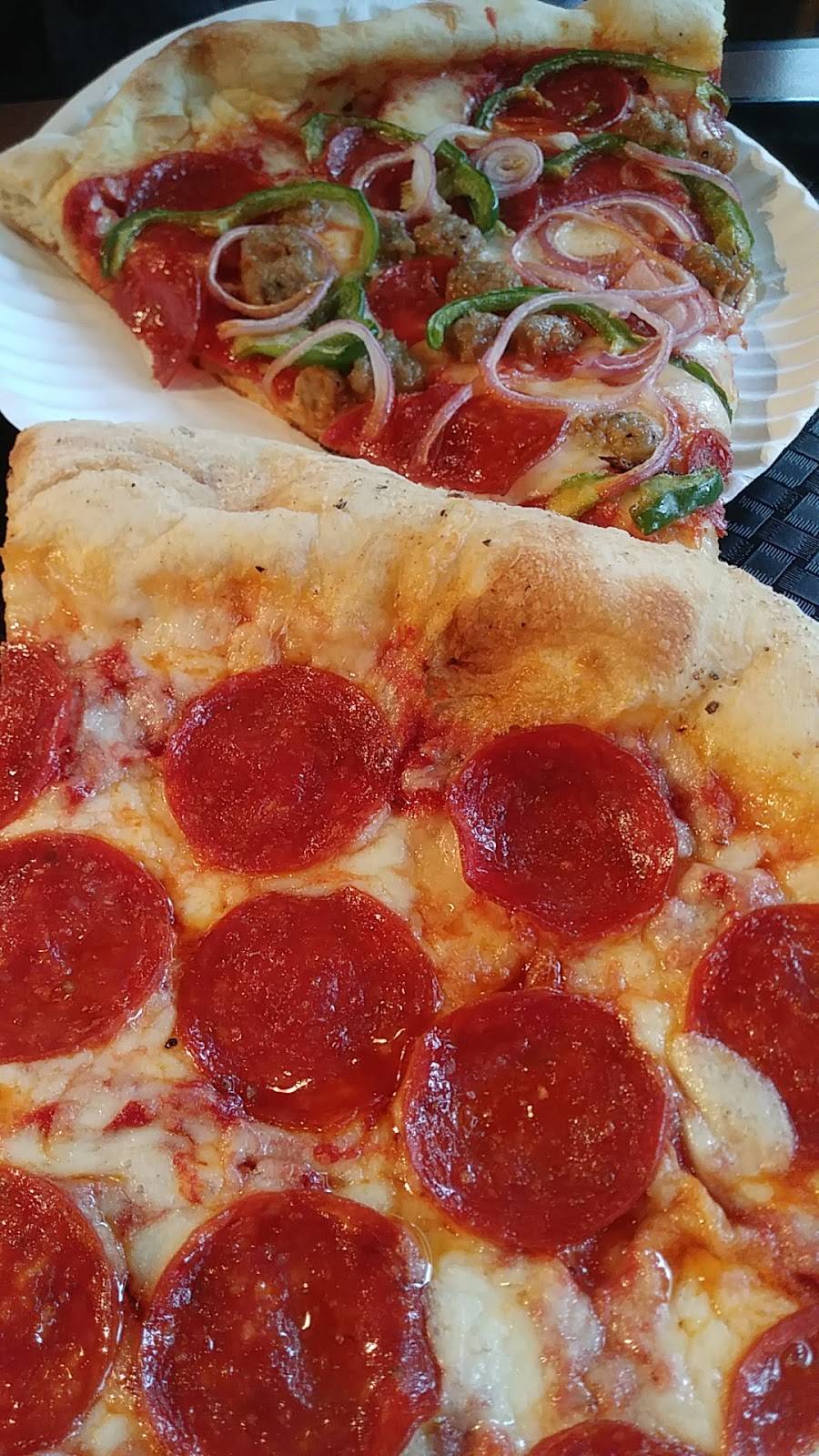 LaRosa New York Pizzeria | restaurant | 520 Lee Road # 301, Buffalo, NY 14228, USA | 7162049707 OR +1 716-204-9707