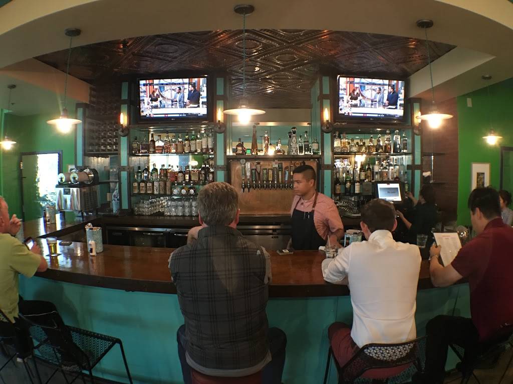 Trejos Cantina Woodland Hills | restaurant | 21550 W Oxnard St, Woodland Hills, CA 91367, USA | 8188053165 OR +1 818-805-3165