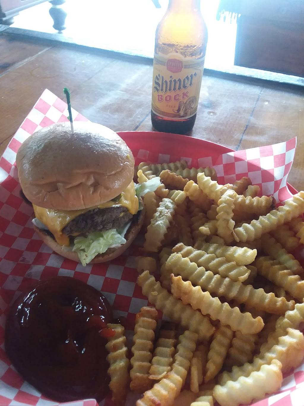 SBB Scooters Icehouse | restaurant | 1134 N Main St, Pearland, TX 77581, USA | 8322431506 OR +1 832-243-1506