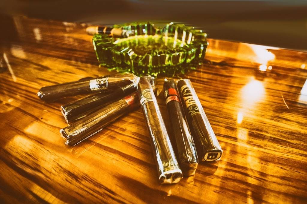 Paradise Pavilion at Jungle Jims | restaurant | 4450 Eastgate S Dr, Cincinnati, OH 45245, USA | 5136746000 OR +1 513-674-6000