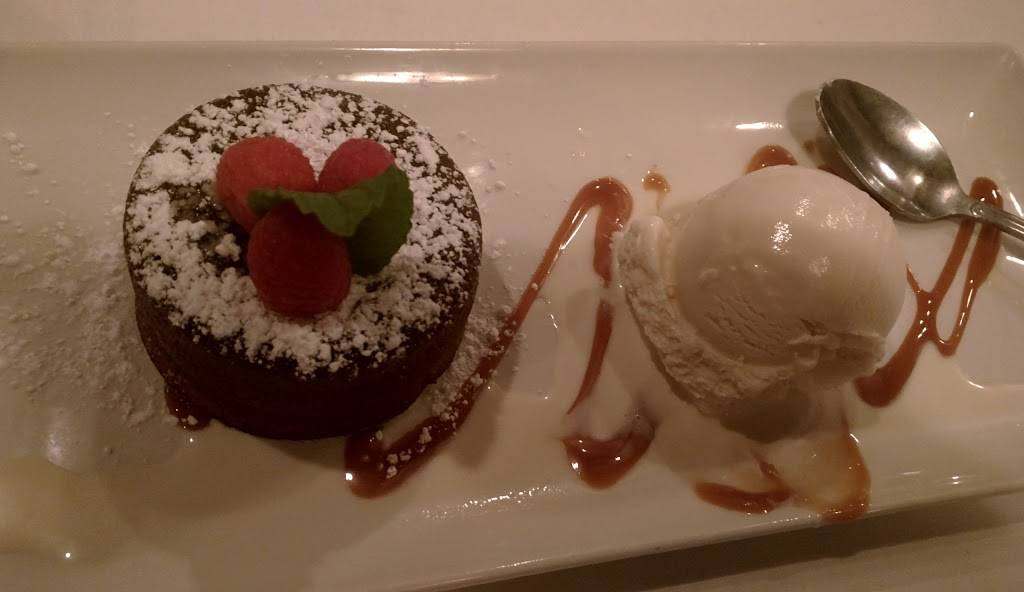 Mortons The Steakhouse | restaurant | 303 Peachtree Center Ave NE, Atlanta, GA 30308, USA | 4045774366 OR +1 404-577-4366