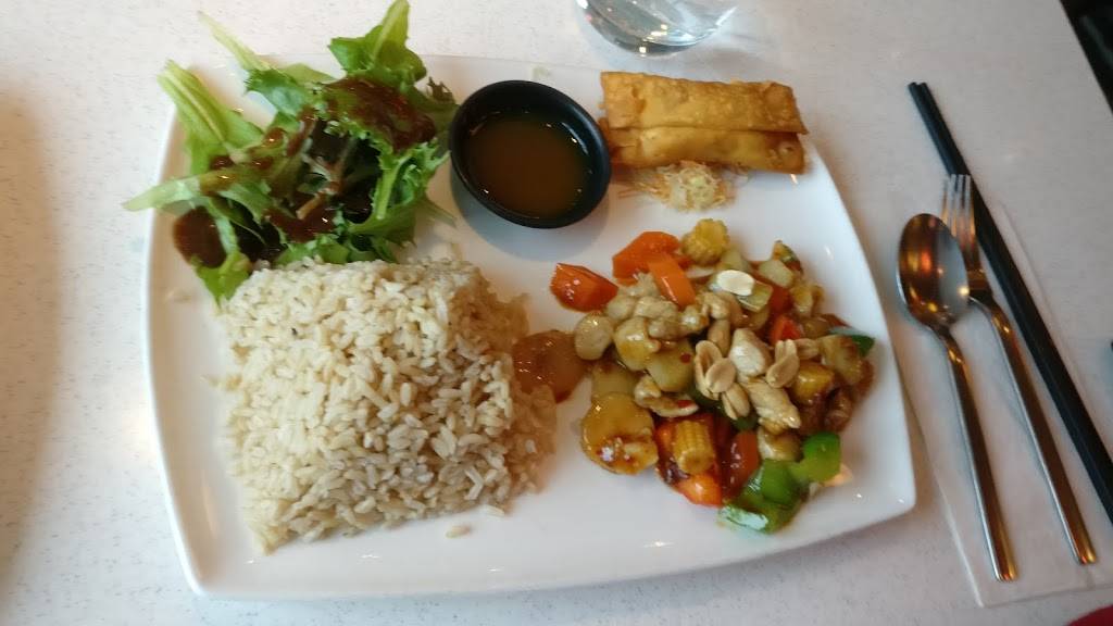 OpenRice Asian Fusion & Lounge | restaurant | 1755 St Laurent Blvd, Ottawa, ON K1G 3V4, Canada | 6137398833 OR +1 613-739-8833