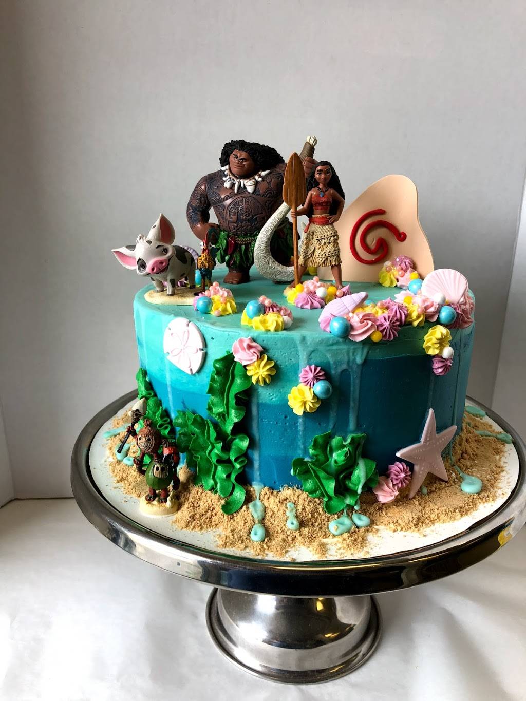 Cupcake Magician | bakery | 54 Monmouth St, Red Bank, NJ 07701, USA | 7325305700 OR +1 732-530-5700