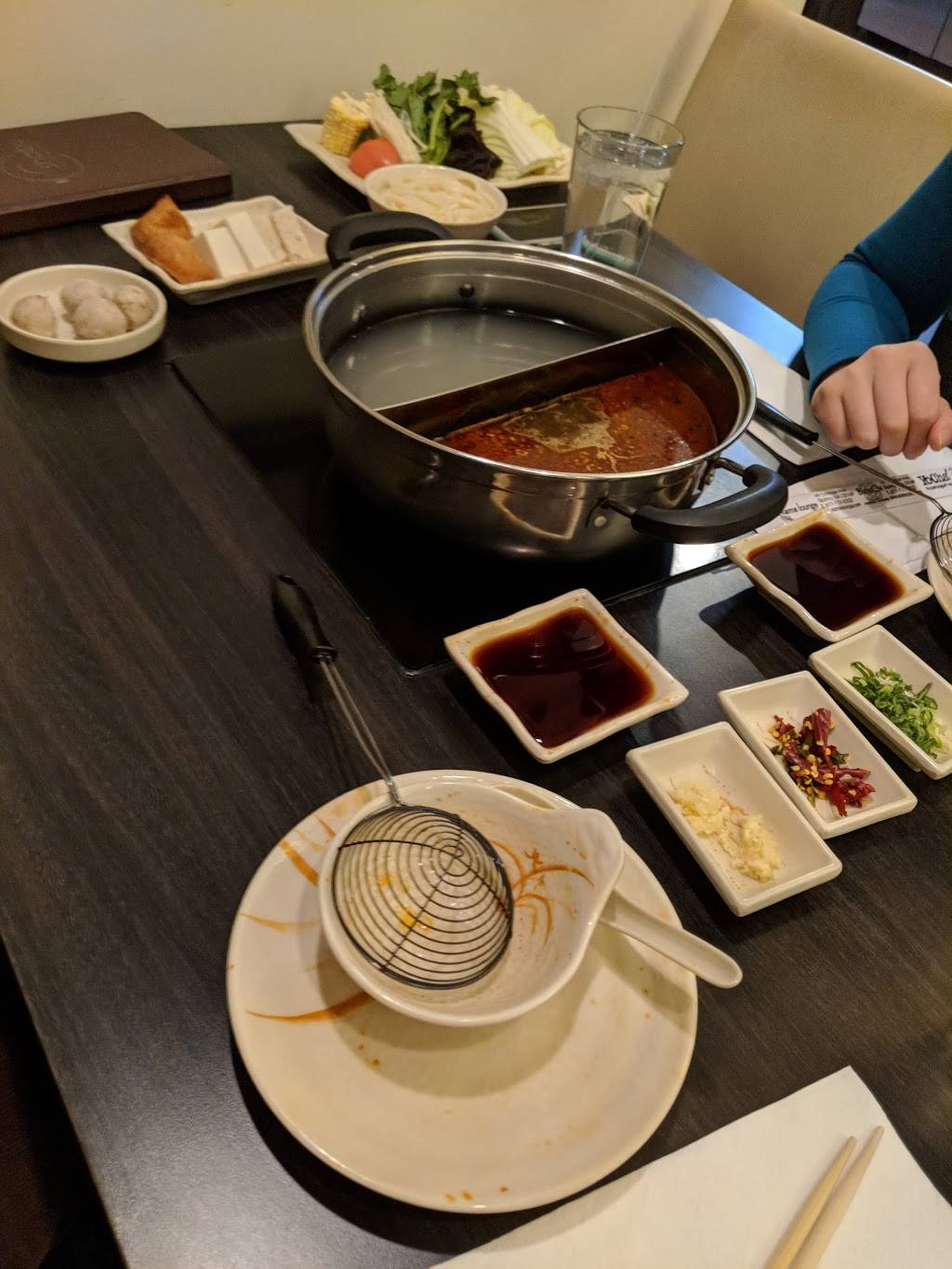 Shabu | restaurant | 397 Hancock St, Quincy, MA 02171, USA | 6176890288 OR +1 617-689-0288