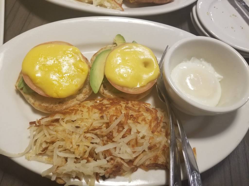 Marie Callenders | bakery | 1175 E Alosta Ave, Azusa, CA 91702, USA | 6269639475 OR +1 626-963-9475