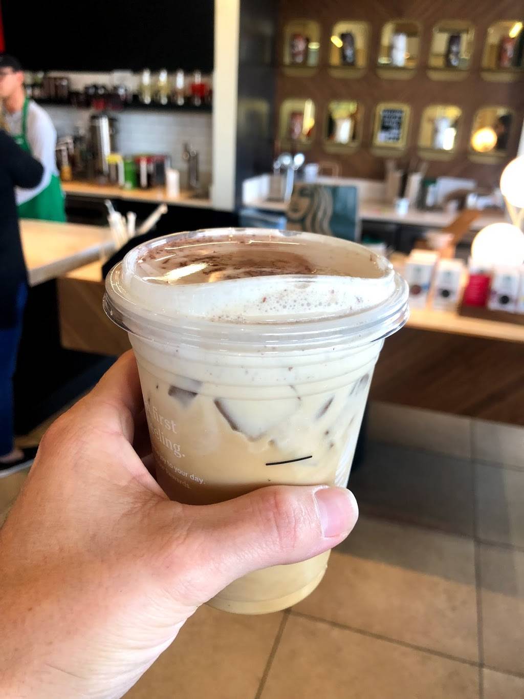 Starbucks | cafe | 2555 N Hollywood Way, Burbank, CA 91505, USA | 8185650571 OR +1 818-565-0571