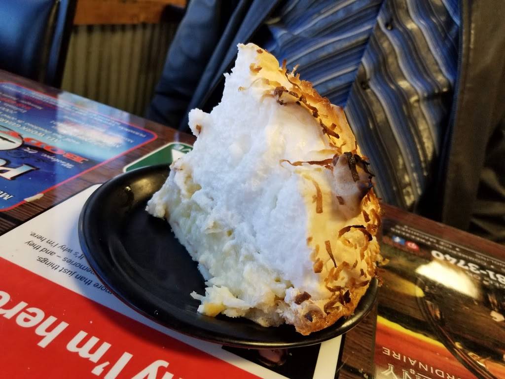 Runts Bar BQ & Grill | restaurant | 3003 W Okmulgee Ave, Muskogee, OK 74401, USA | 9186813900 OR +1 918-681-3900