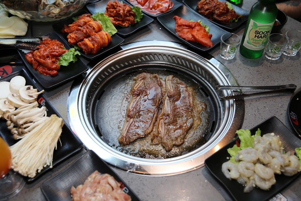 KPOT Korean BBQ & Hot Pot | restaurant | 44751 Schoenherr Rd, Sterling Heights, MI 48313, USA | 5869917898 OR +1 586-991-7898