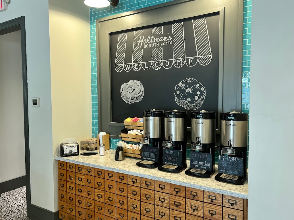 Holtmans Donuts | bakery | 9558 Civic Centre Blvd, West Chester Township, OH 45069, USA | 5137551261 OR +1 513-755-1261