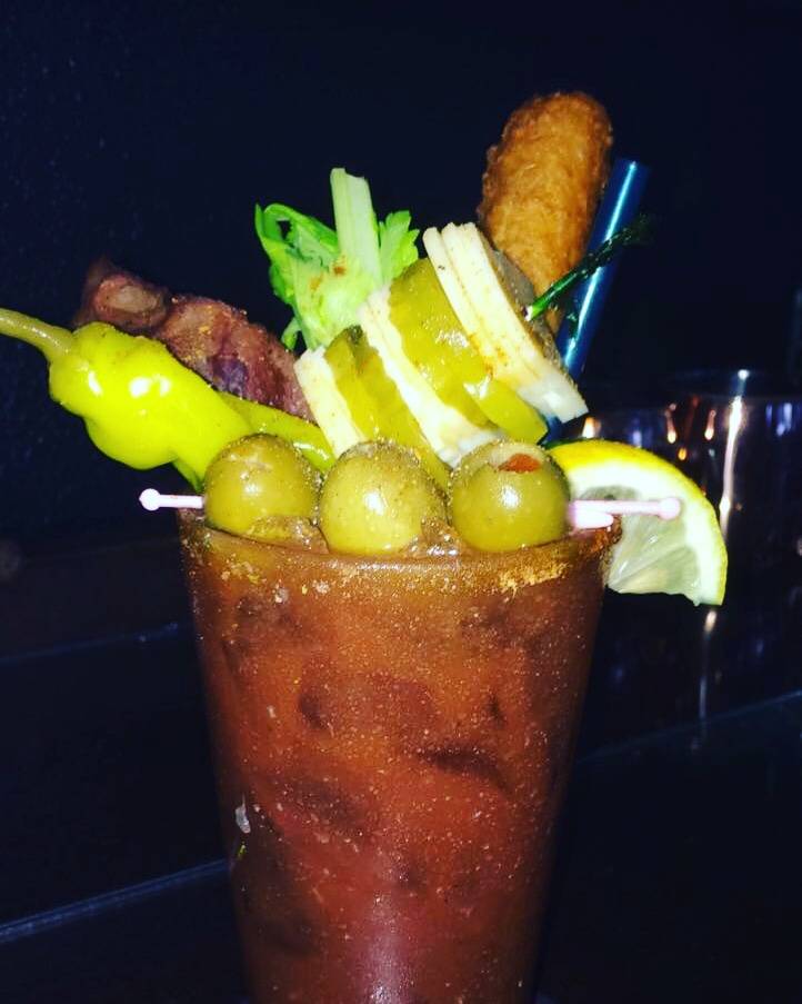 Shamrock Bar & Grill | restaurant | 4919 SE 82nd Ave, Portland, OR 97266, USA | 5037883453 OR +1 503-788-3453