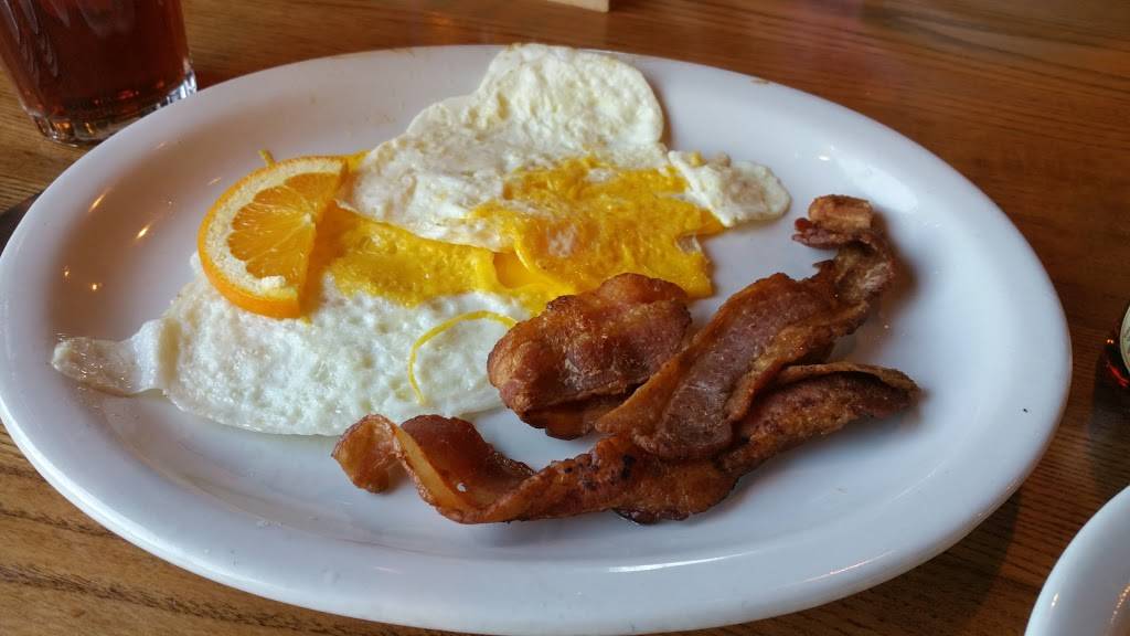 Cracker Barrel Old Country Store | restaurant | 10150 Brookridge Village Blvd, Louisville, KY 40291, USA | 5022314663 OR +1 502-231-4663